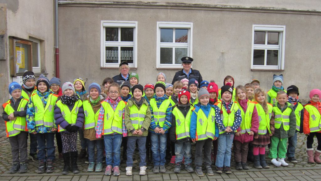 Geprüfter Fußgänger Klassen 1 | Staatliche Grundschule Ronneburg